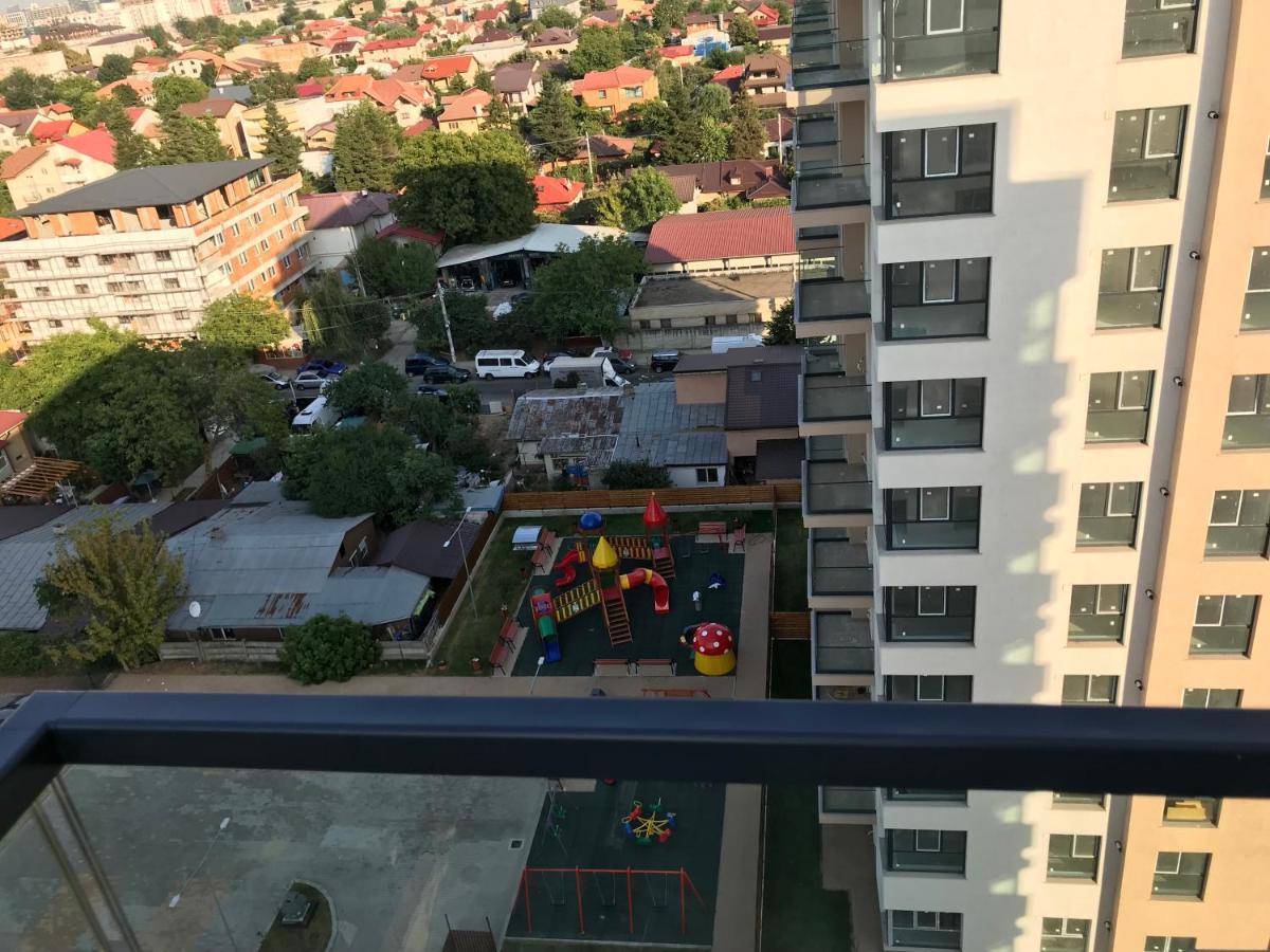 Fancy Penthouse Studio With Lakeview W10 Bucarest Esterno foto