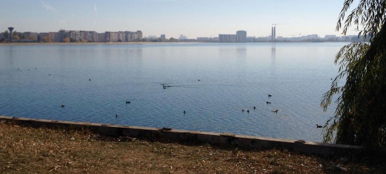 Fancy Penthouse Studio With Lakeview W10 Bucarest Esterno foto